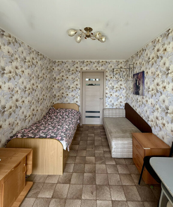 квартира г Магнитогорск ул Труда 22 фото 8
