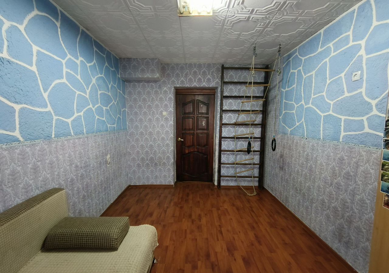 комната г Нижний Тагил р-н Тагилстроевский ул Металлургов 70 фото 2