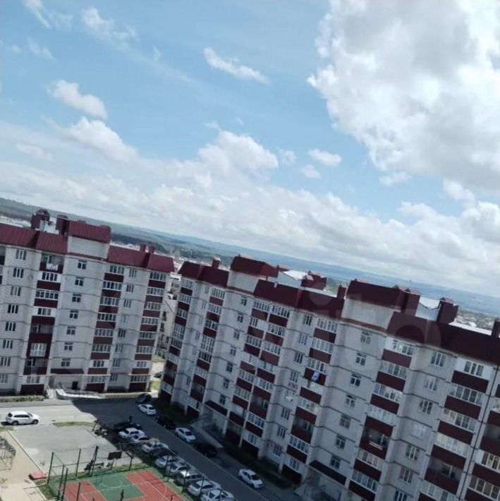 квартира г Черкесск ул Космонавтов 100а/1 фото 2
