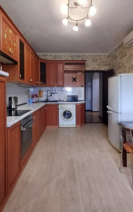 квартира г Белгород ул Челюскинцев 17в фото 2