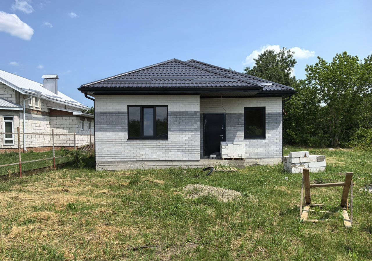 дом р-н Тихорецкий г Тихорецк ул Питерская Тихорецкое городское поселение фото 1