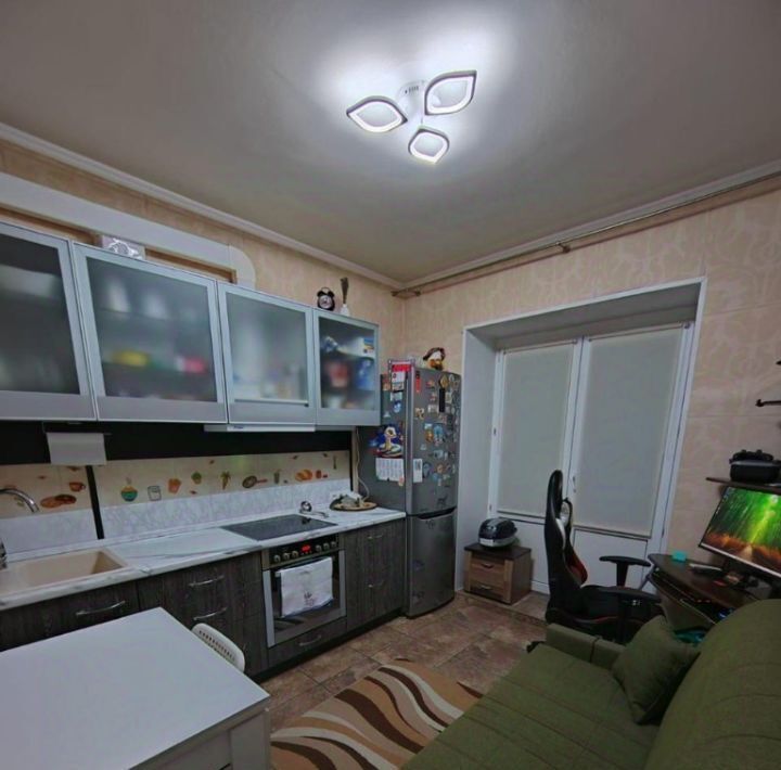 квартира г Старый Оскол Дубрава 3 кв-л, 11 фото 1