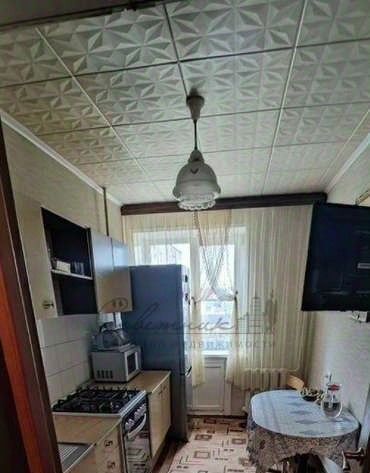 квартира г Старый Оскол ул Урицкого 14 фото 2