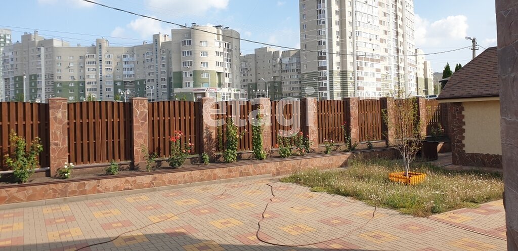 дом г Белгород ул Газовиков фото 6