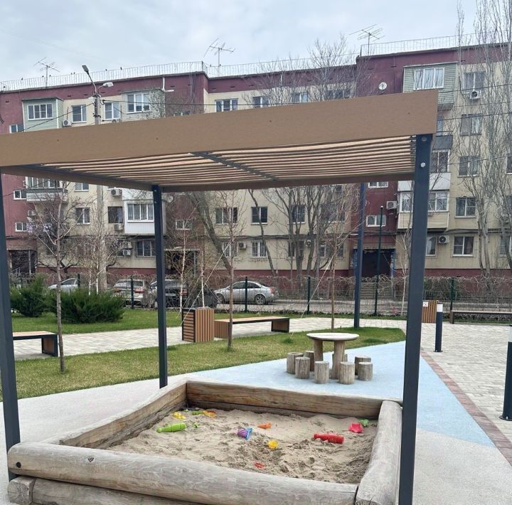 квартира г Астрахань р-н Советский ул Васильковая 7 фото 9