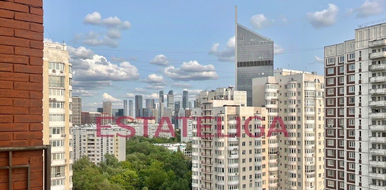 квартира г Москва метро Мневники б-р Филёвский 24к/1 фото 2