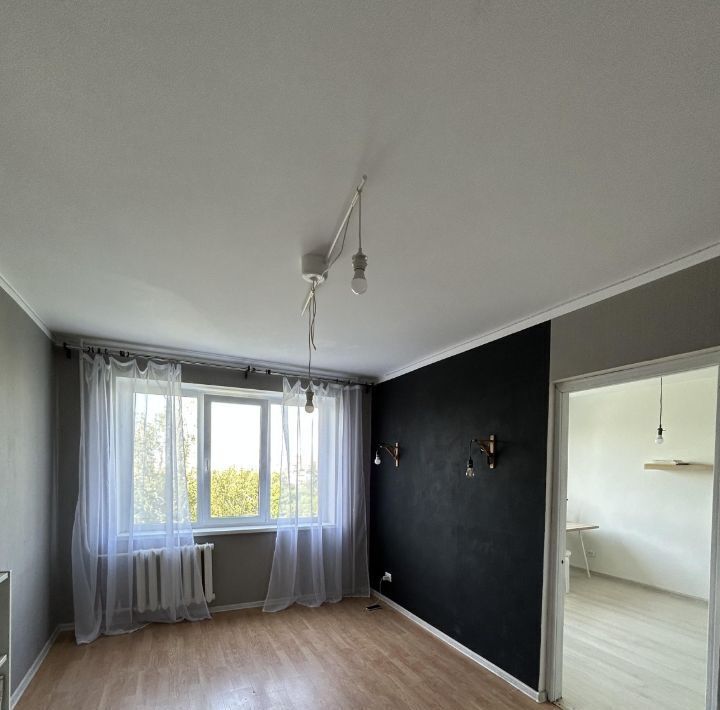 квартира г Тольятти р-н Автозаводский ул Свердлова 25 фото 7
