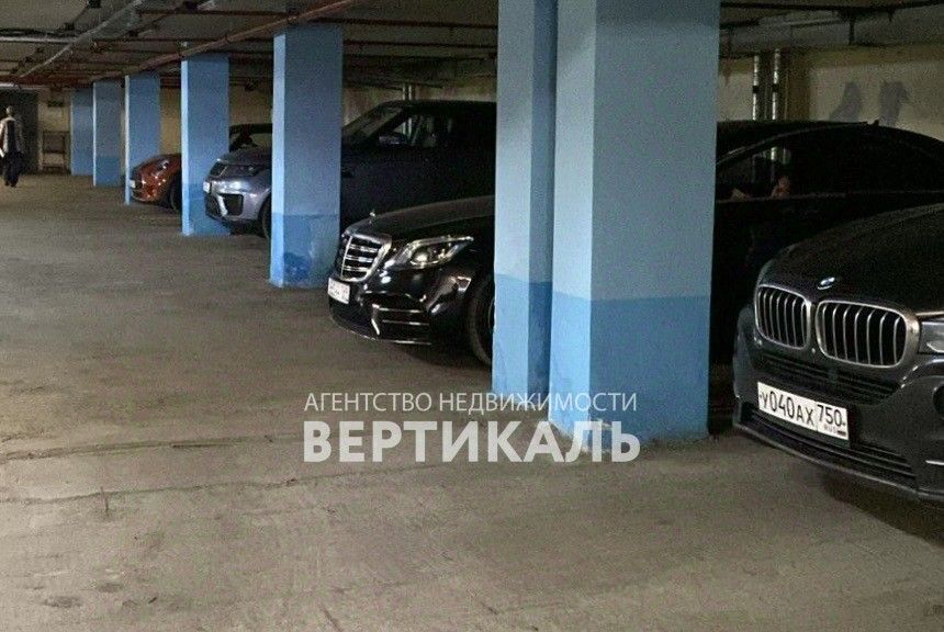 гараж г Москва метро Цветной бульвар ул Трубная 21 фото 2