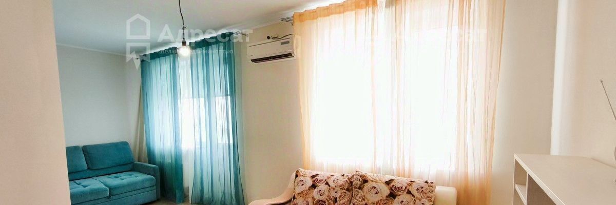 квартира г Волгоград р-н Кировский ул 64-й Армии 137а фото 1