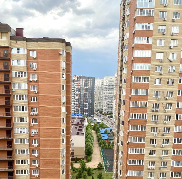 квартира г Краснодар р-н Прикубанский ул им. Героя Николая Шевелёва 3/1 фото 22