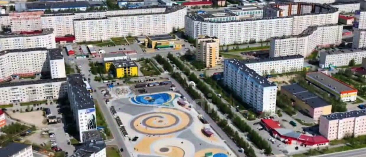 торговое помещение г Надым бул. Стрижова фото 9