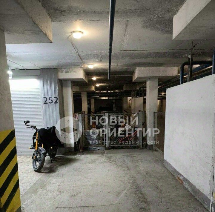 гараж г Екатеринбург Академический ул. Анатолия Мехренцева, 32А фото 3