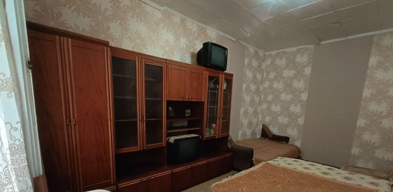квартира г Волгоград р-н Краснооктябрьский пр-кт Металлургов 22 фото 4