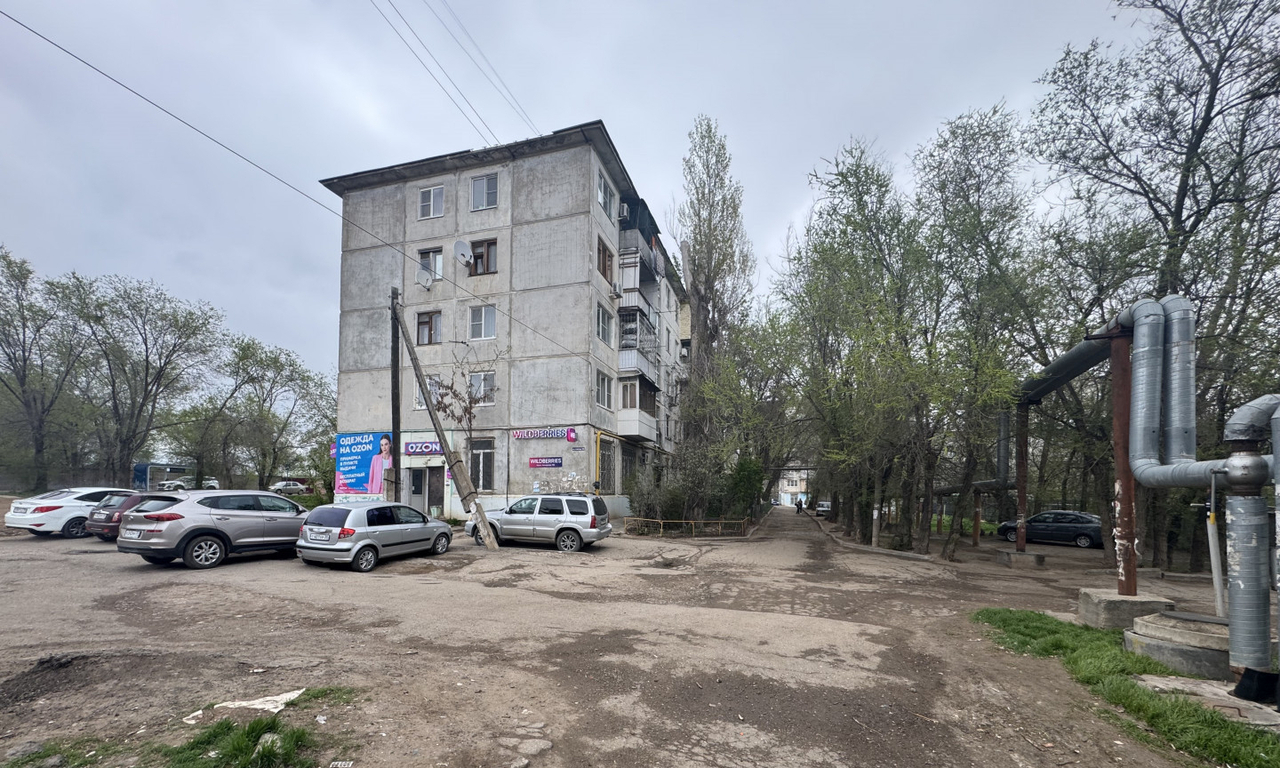 квартира г Астрахань Космонавта Комарова, 170 фото 16