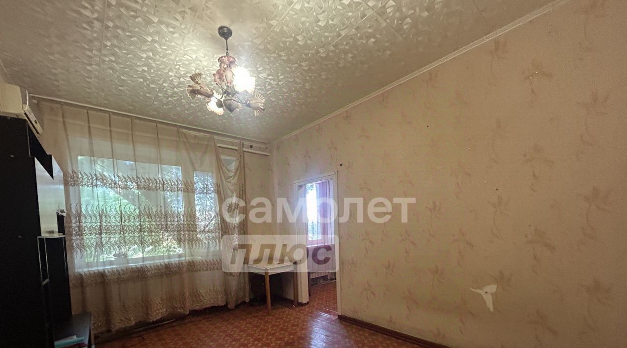 квартира г Астрахань р-н Ленинский ул 4-я Железнодорожная 51б фото 3