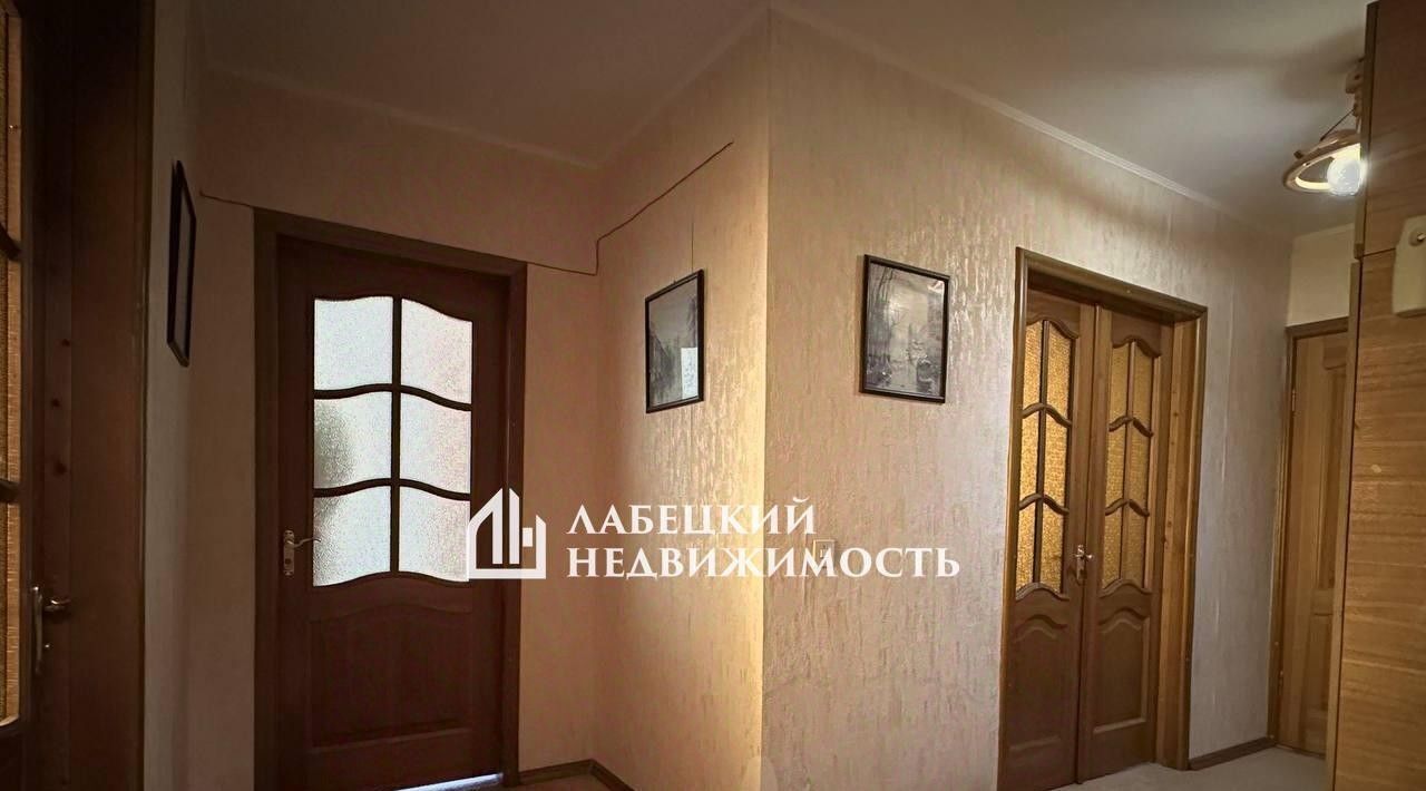 квартира г Курск р-н Центральный ул 50 лет Октября 96б фото 10