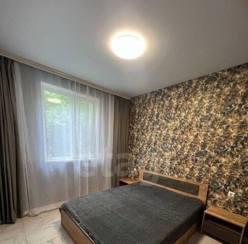 пер Ореховый фото