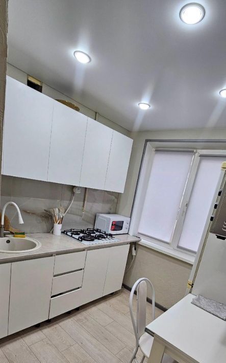 квартира г Челябинск р-н Тракторозаводский ул Горького 65а фото 4