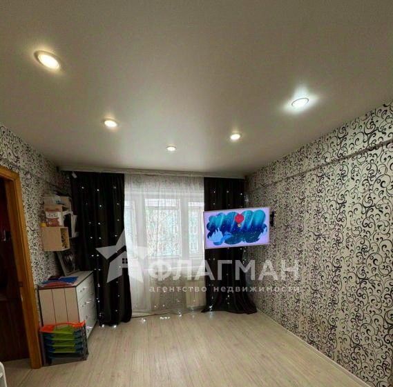 квартира г Усолье-Сибирское ул Стопани 61 фото 1