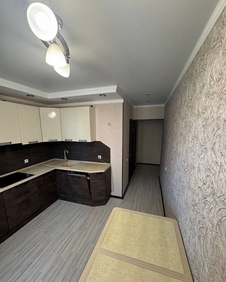 квартира г Оренбург р-н Ленинский ул Салмышская 45/3 фото 4