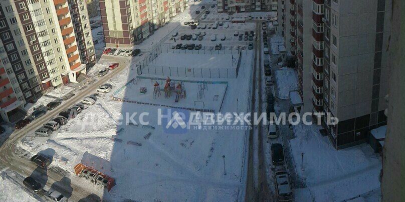 квартира г Тюмень р-н Восточный ул Николая Семенова 27 фото 31