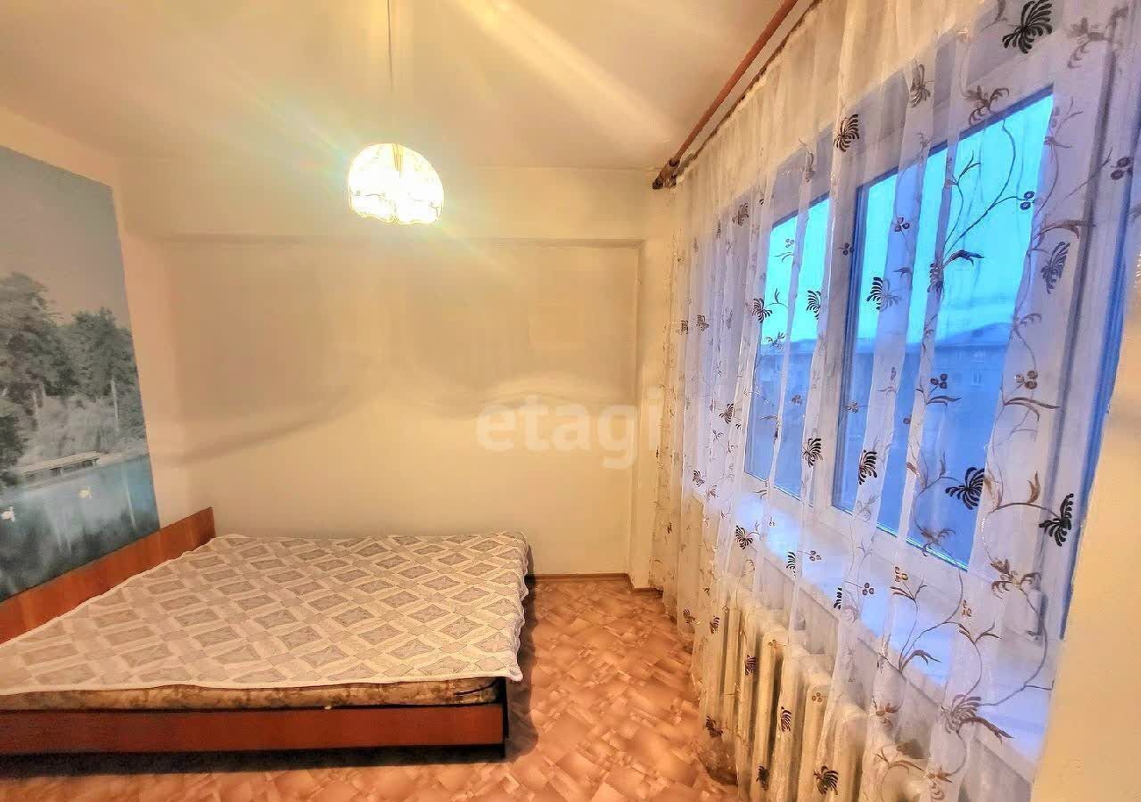 квартира г Красноярск р-н Свердловский ул 60 лет Октября 40а фото 12