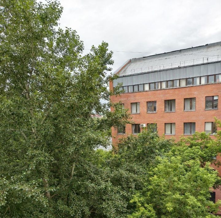 квартира г Омск р-н Центральный пр-кт Карла Маркса 34 фото 11
