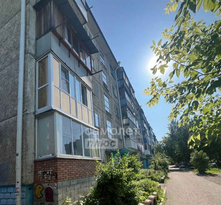 квартира г Омск р-н Октябрьский ул 3-я Молодежная 52 фото 16