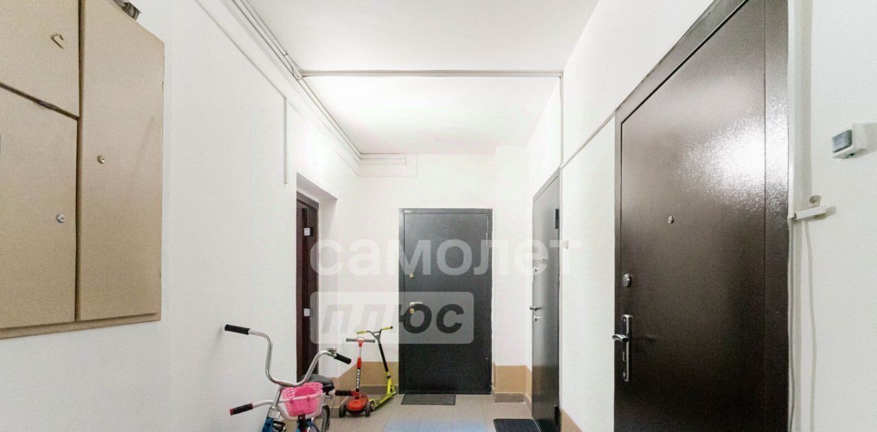 квартира г Омск р-н Кировский пр-кт Комарова 17к/1 фото 17