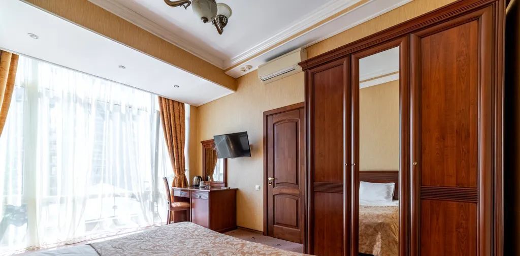 комната г Сочи р-н Центральный ул Приморская 4б пер Центральный фото 7