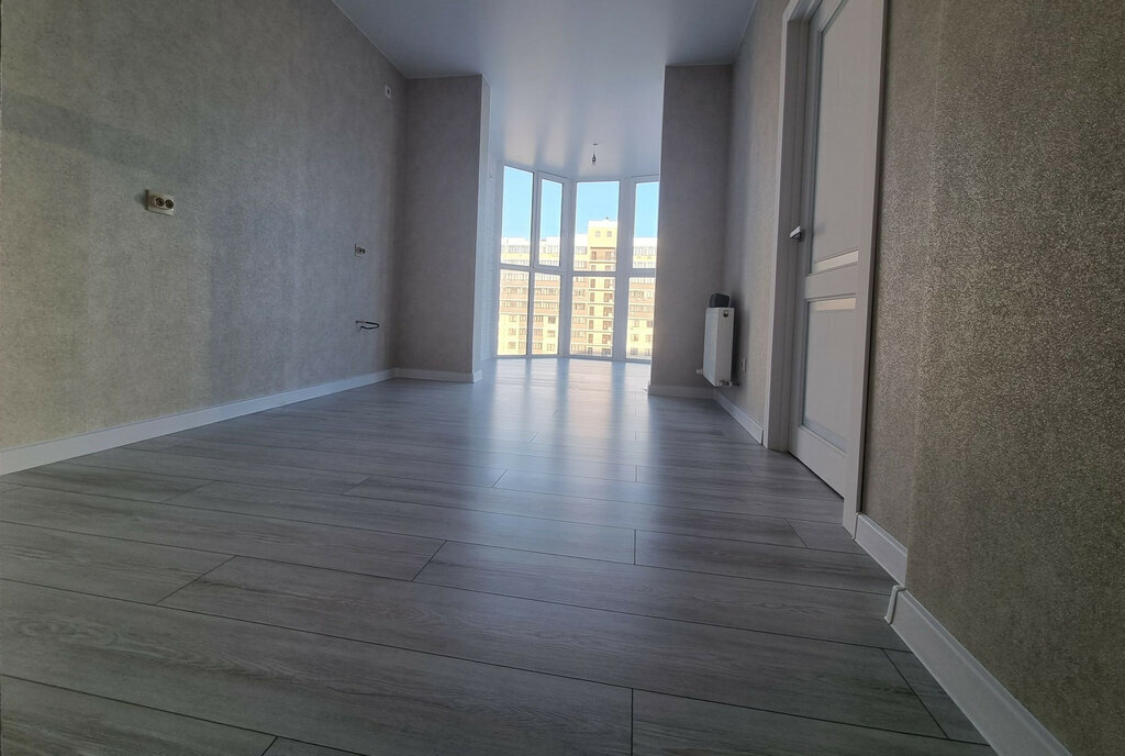 квартира г Краснодар ул им. Цезаря Куникова 24к/3 фото 1