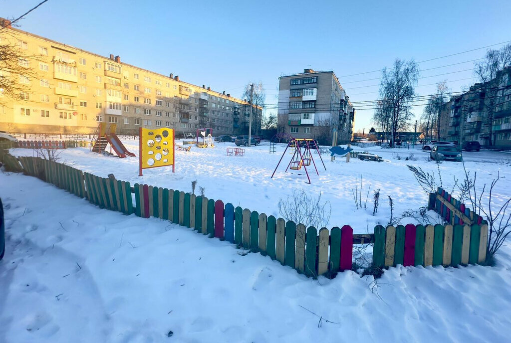 квартира г Бор п Октябрьский ул Победы 14 фото 17