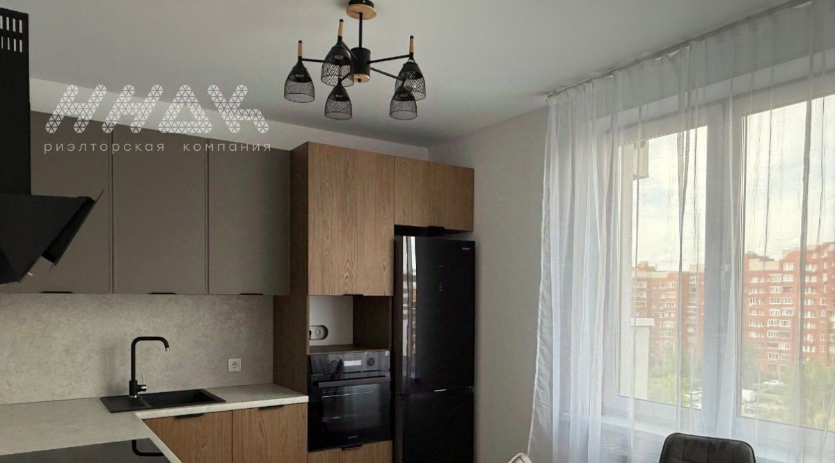 квартира г Нижний Новгород Горьковская ул Александра Хохлова 7 фото 2