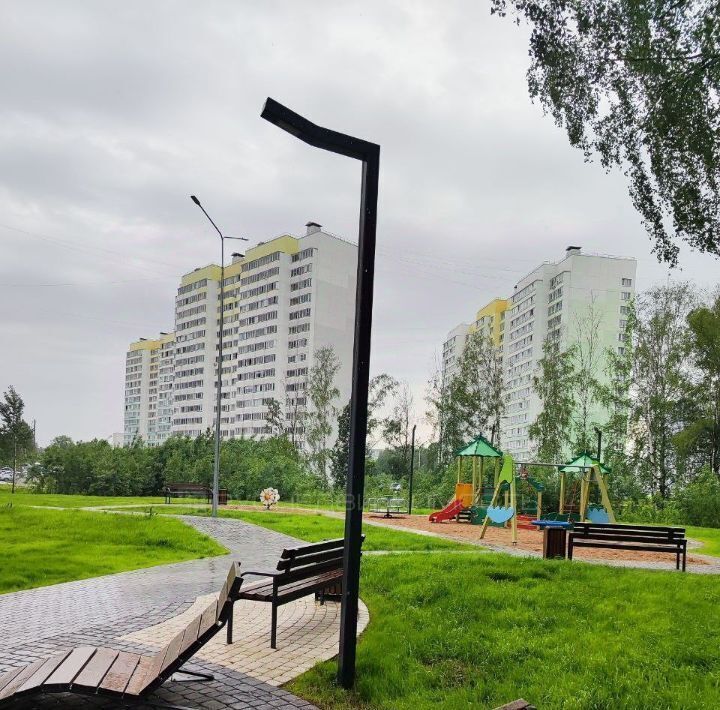 квартира г Киров р-н Первомайский микрорайон Коминтерновский ул Торфяная 13б фото 14