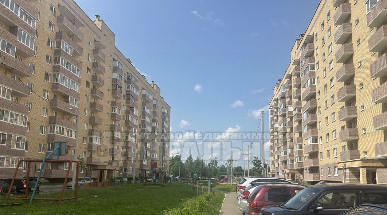 квартира г Смоленск р-н Промышленный ул 100-летия комсомола 1 фото 8