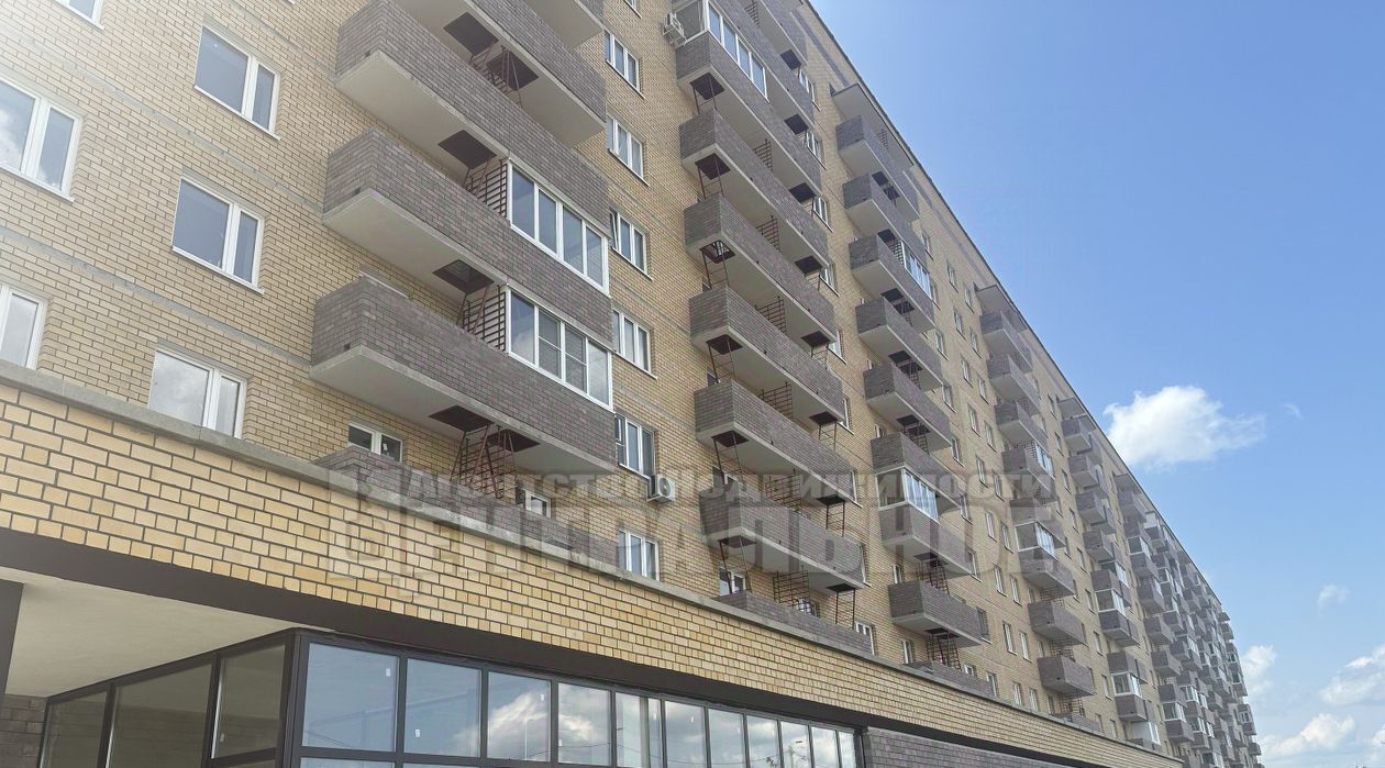 квартира г Смоленск р-н Промышленный ул 100-летия комсомола 1 фото 10