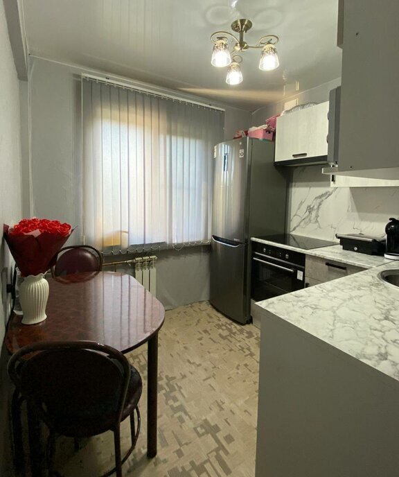 квартира г Усолье-Сибирское ул Толбухина 13а фото 2