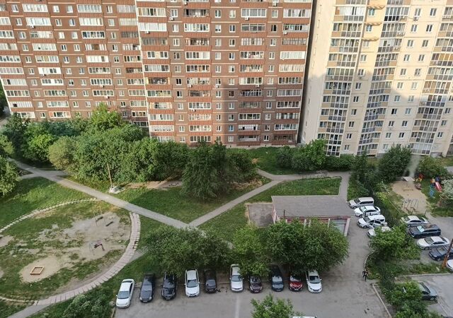квартира Уральская ул Черепанова 6 фото