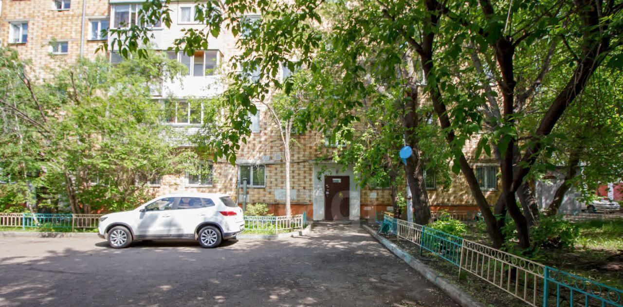 квартира г Красноярск р-н Октябрьский ул Академика Киренского 25б фото 37