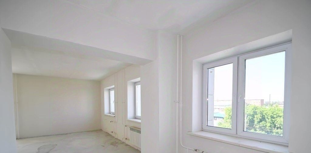квартира г Омск р-н Центральный ул Октябрьская 87 фото 11