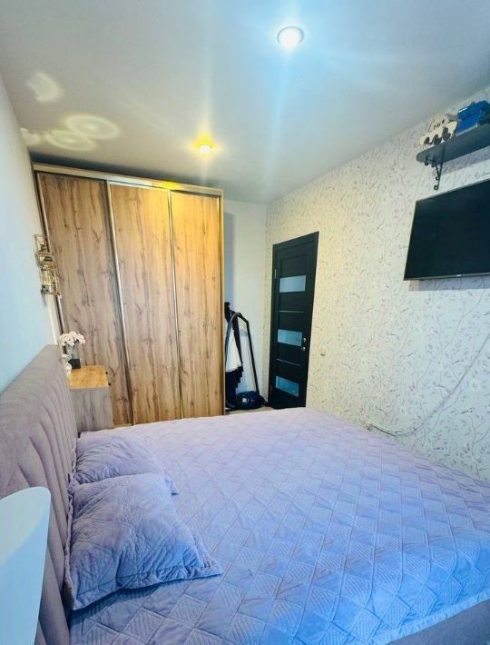 квартира г Омск р-н Центральный ул 21-я Амурская 25 фото 8