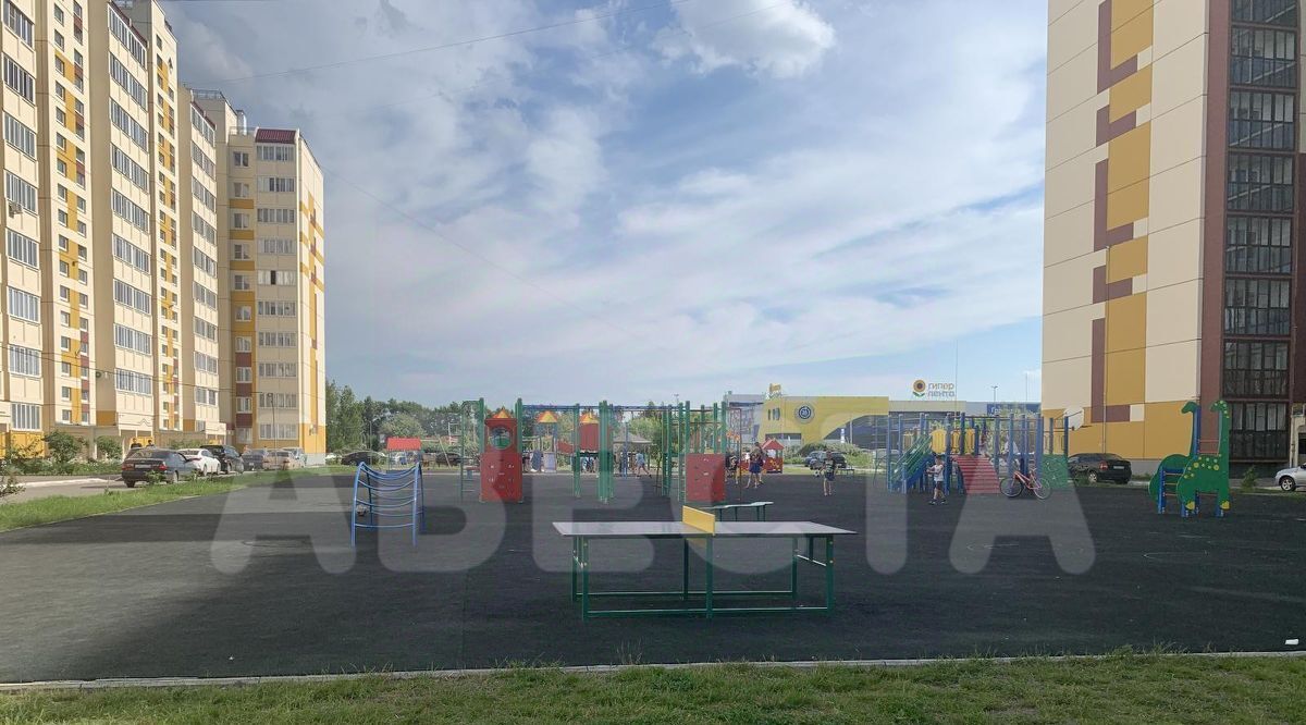 квартира г Омск р-н Центральный проезд 1-й Амурский 5к/4 фото 19