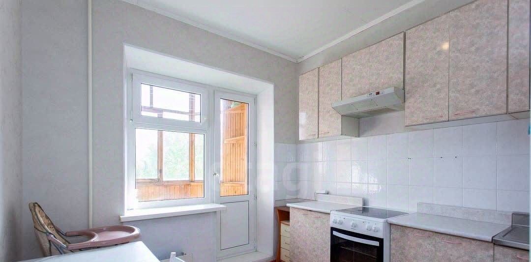 квартира г Сургут ул Югорская 30/2 27-й фото 3
