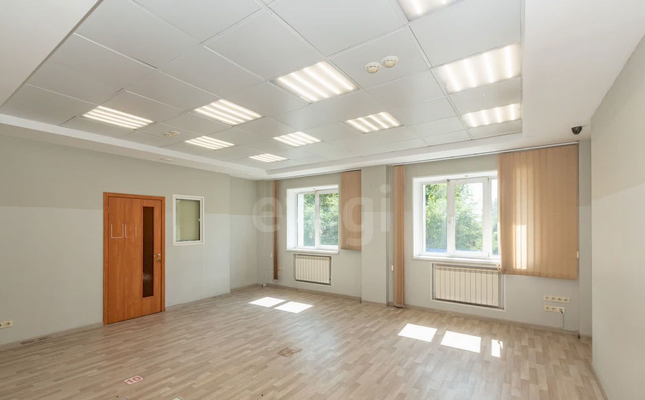 офис г Омск р-н Центральный ул Фрунзе 1к/3 фото 14