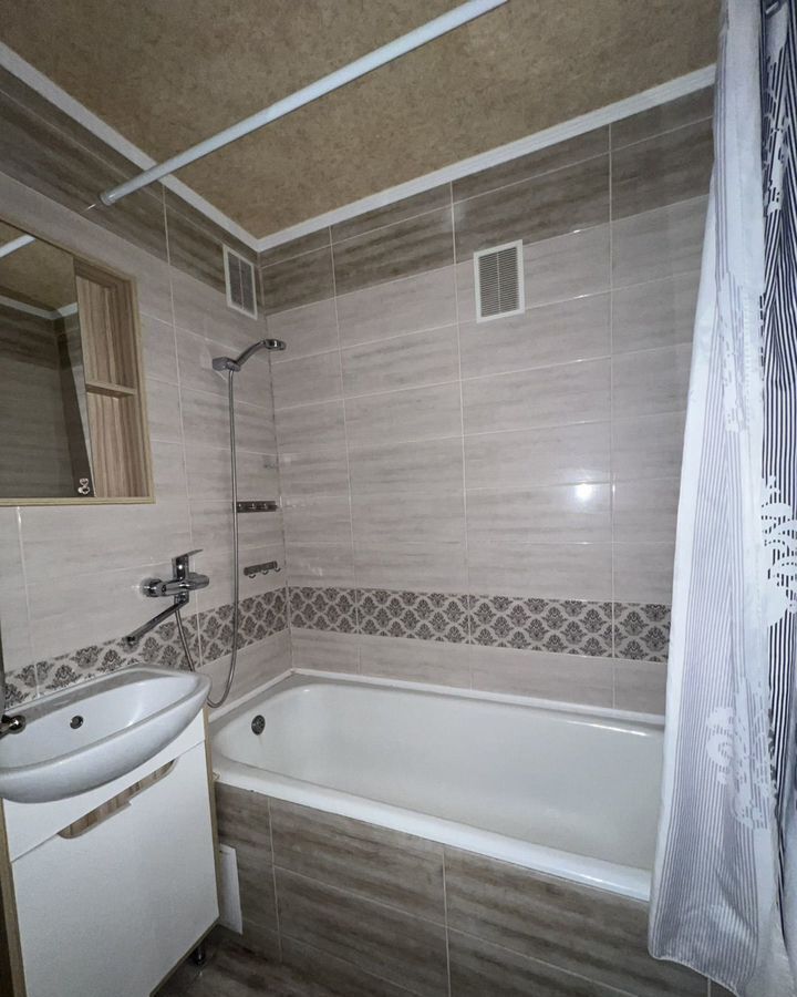 квартира г Белгород Западный ул 5 Августа 36к/2 фото 1