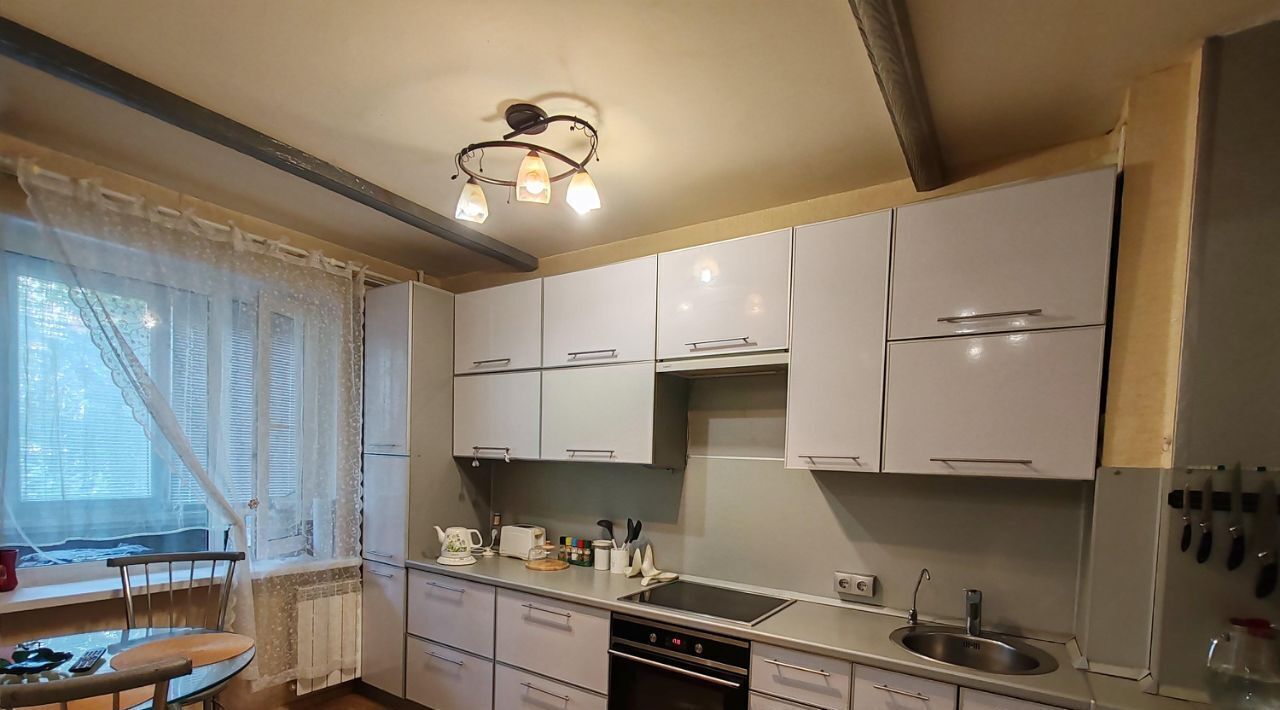 квартира г Ульяновск р-н Засвияжский ул Кузоватовская 12/3 фото 1
