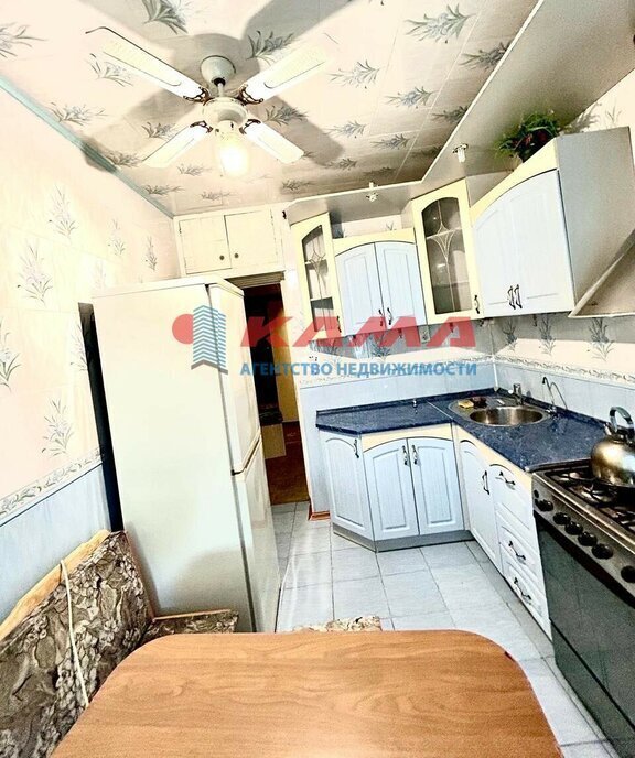 квартира г Набережные Челны р-н Автозаводский пр-кт Сююмбике 101 фото 2