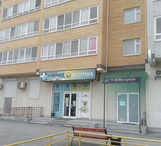 торговое помещение р-н Центральный ул. Ю. -Р. Г. Эрвье, 16 фото