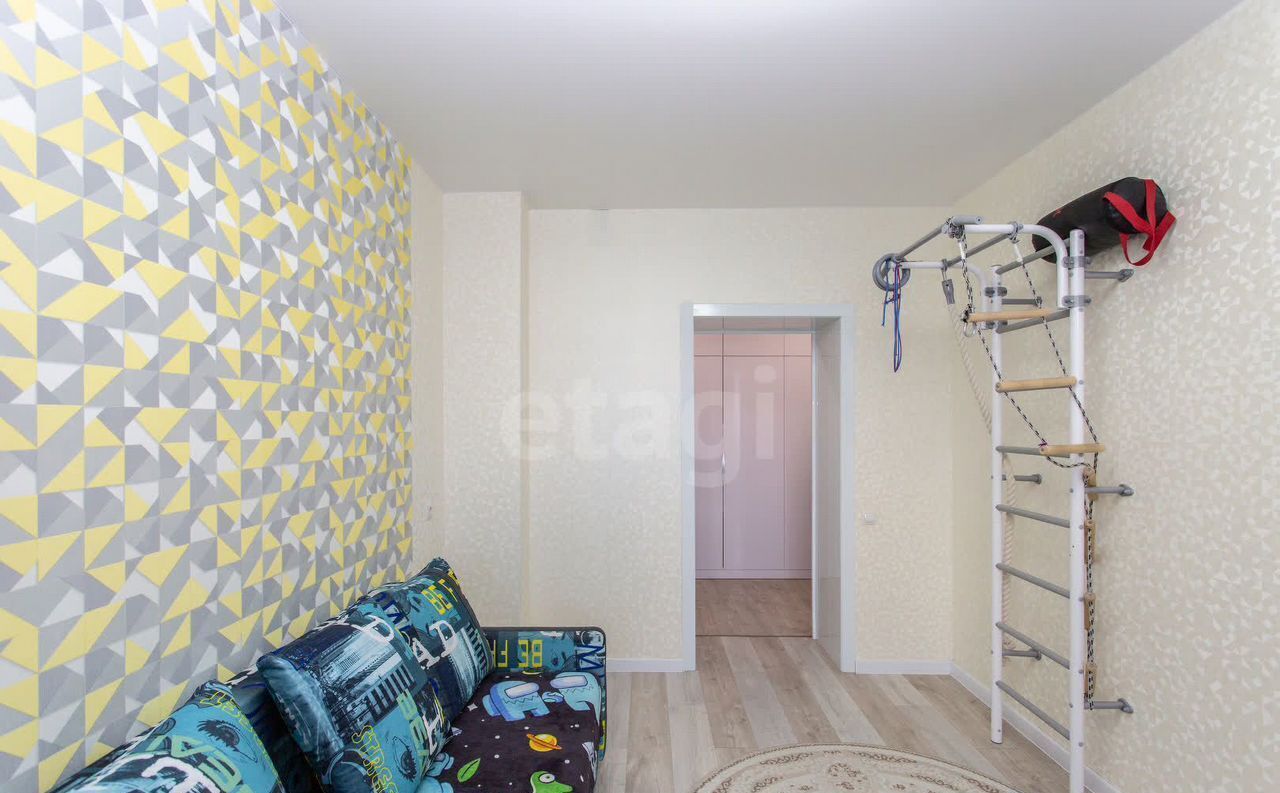 квартира г Тобольск мкр-н 7А, 27 фото 26