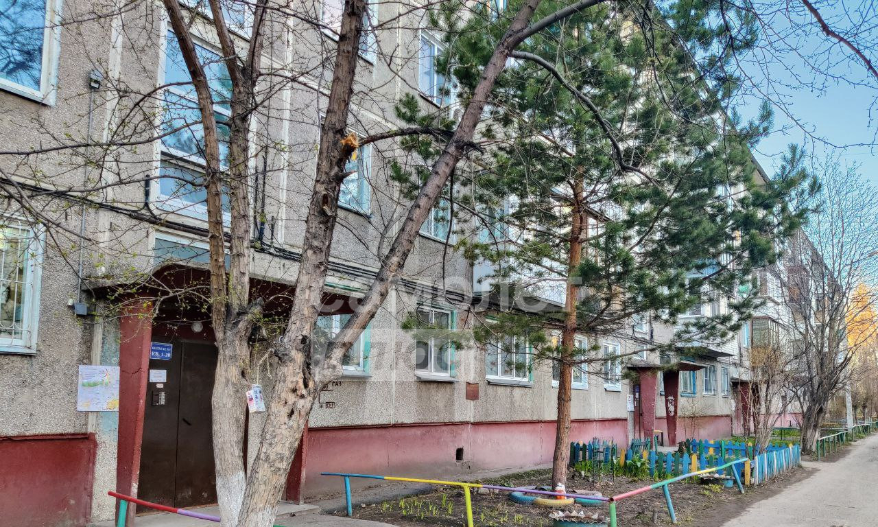 квартира г Омск п Чкаловский м-н, 75 Гвардейской бригады, 5 фото 7